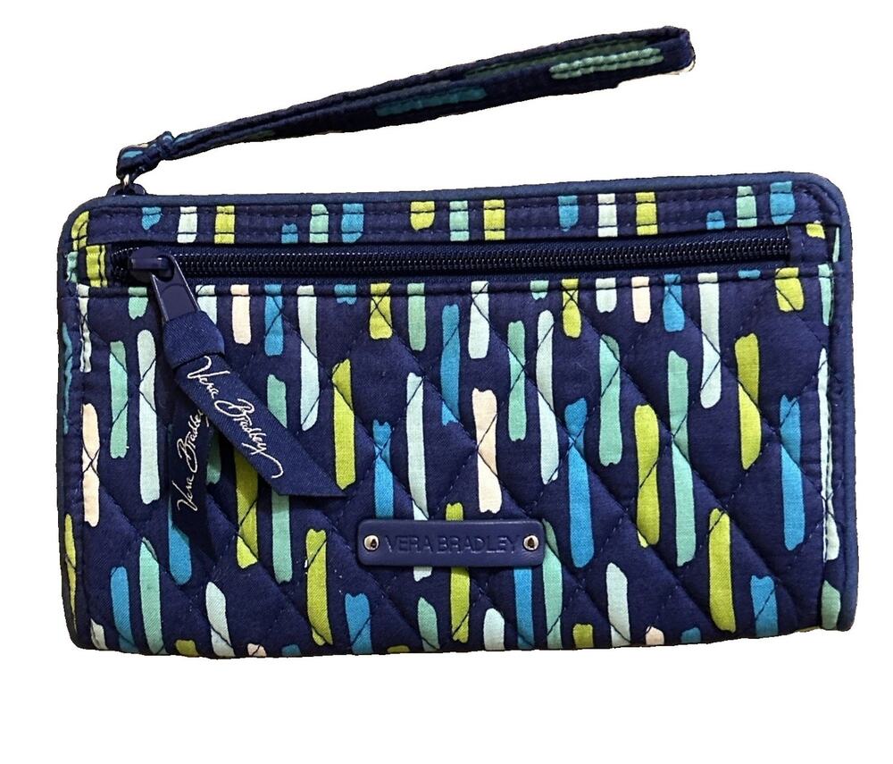 Vera Bradley Katalina Showers Wristlet Zip Close Inner Divider Excellent Pre Own
